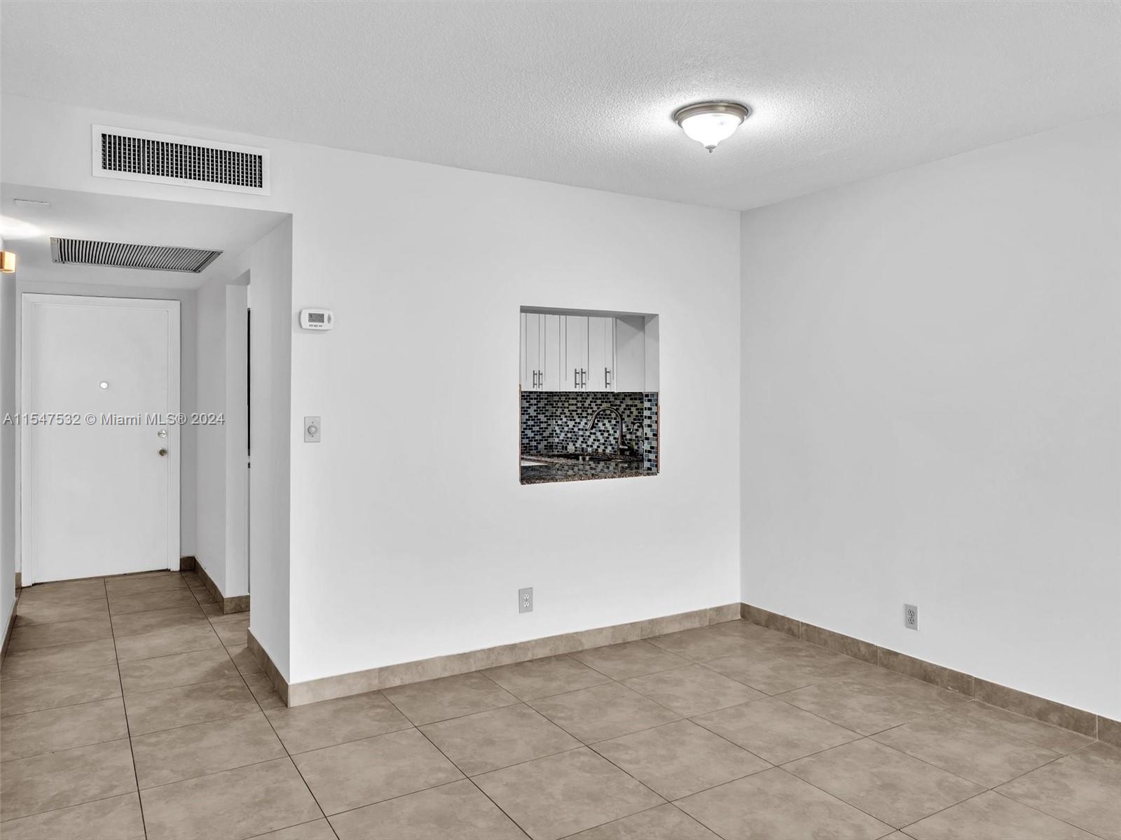 SHERIDAN LAKES CONDO APTS - Residential