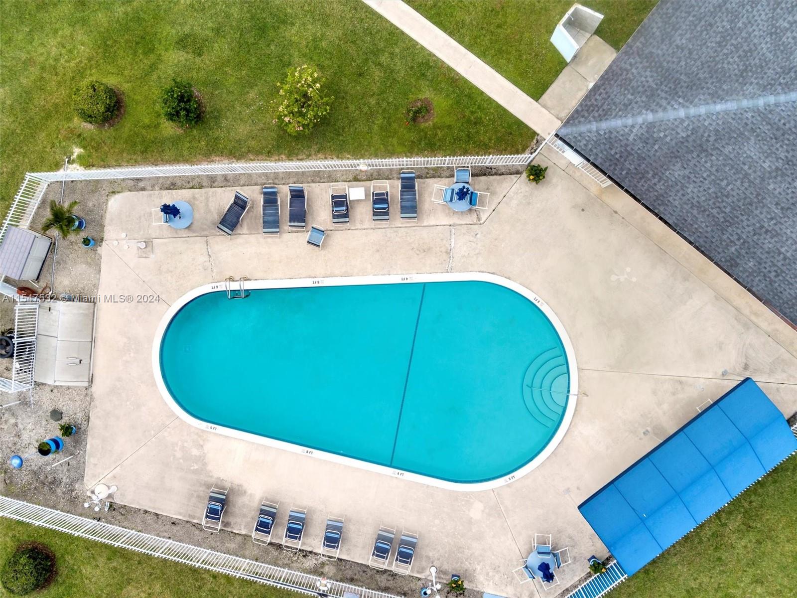 SHERIDAN LAKES CONDO APTS - Residential