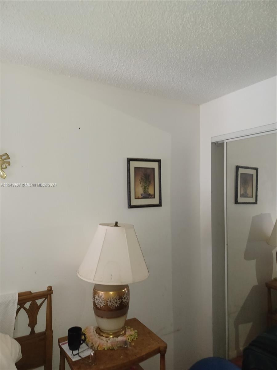 WIMBLEDON TOWNHOUSE III-2 - Residential