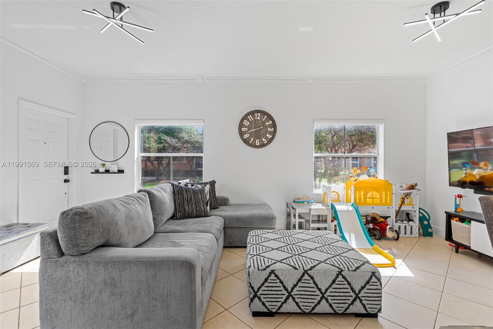 VILLAS AT HARBOR ISLES CO - Residential