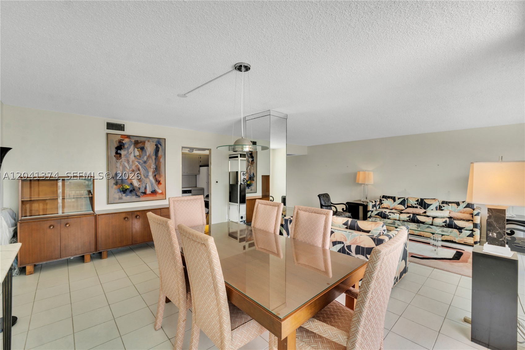 TRAFALGAR TOWERS CONDOMIN - Residential