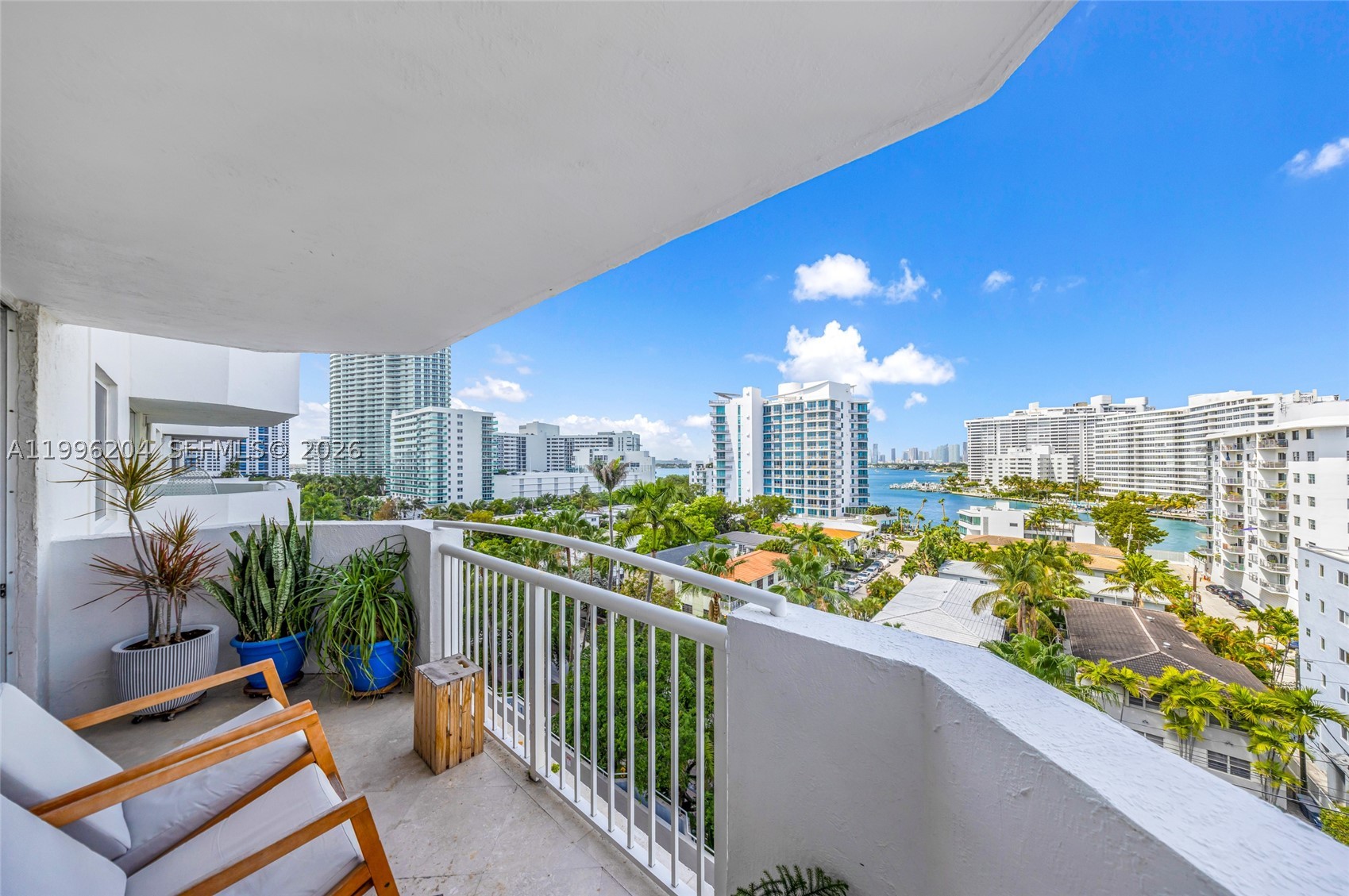 BAYVIEW PLAZA CONDO - Residential