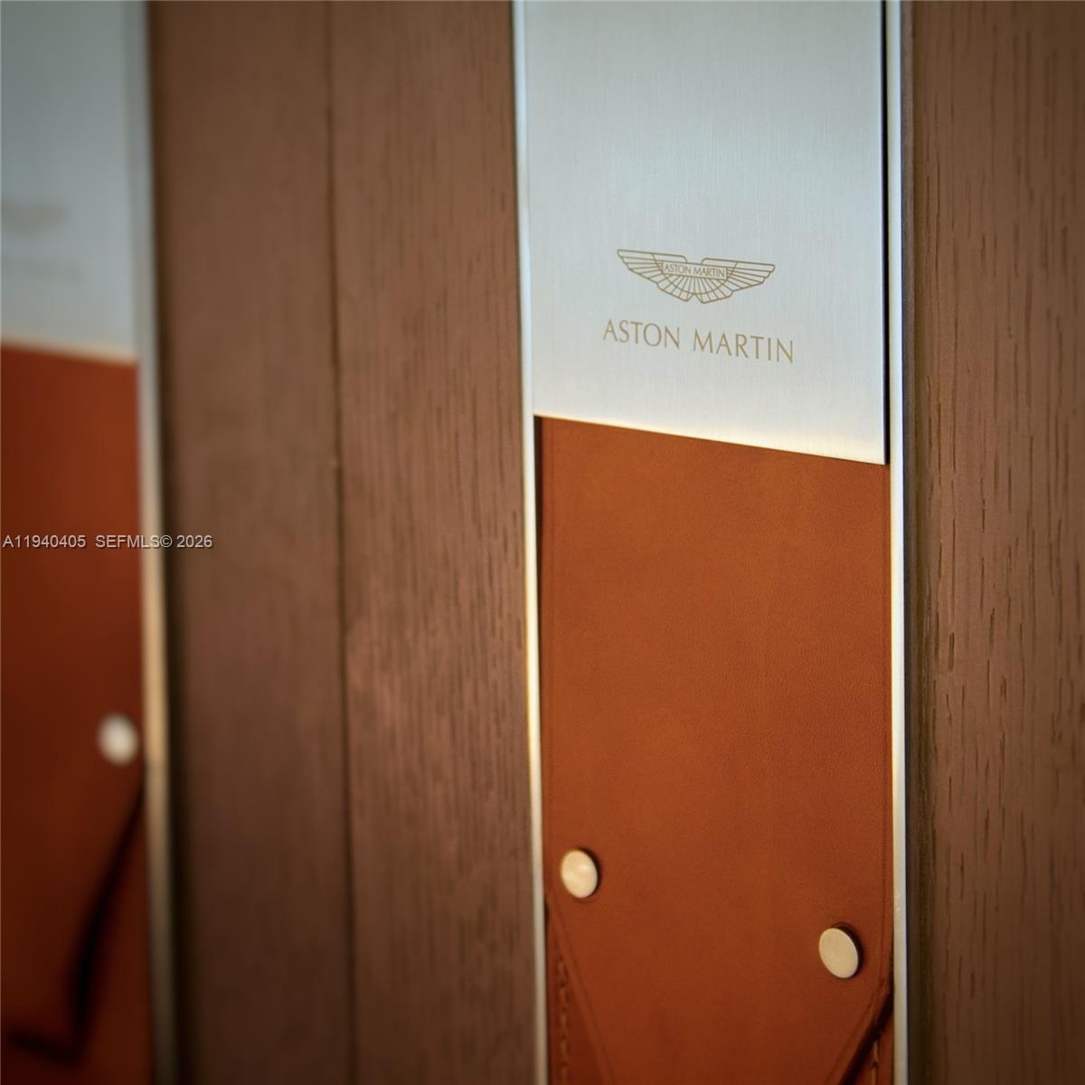 ASTON MARTIN RESIDENCES - Residential