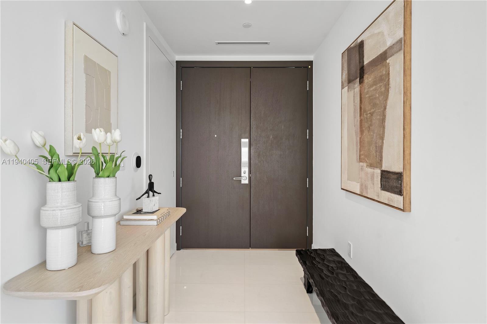 ASTON MARTIN RESIDENCES - Residential