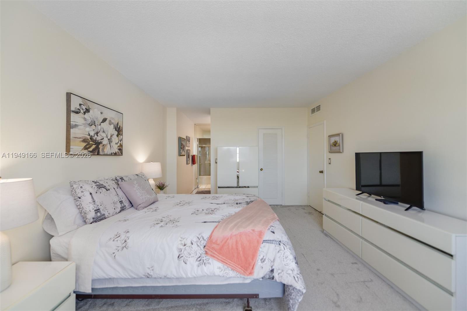 HEMISPHERES CONDO - Residential