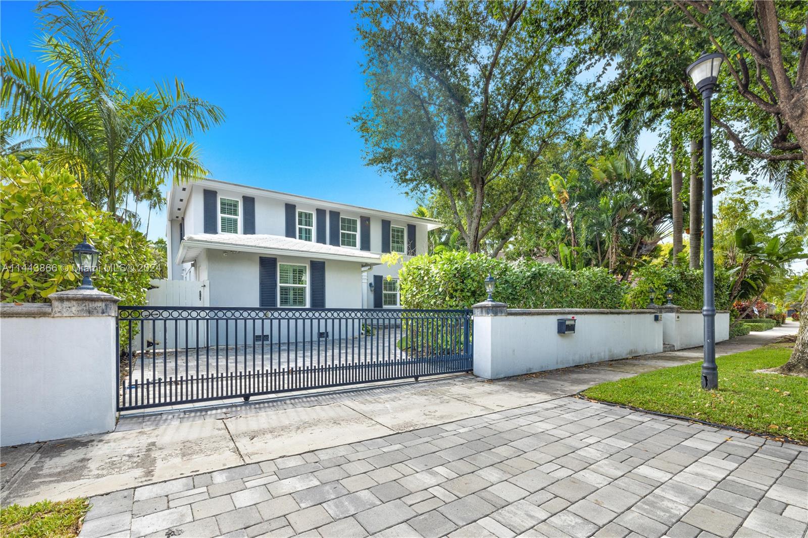 Tastefully remodeled pool home on prestigious North Bay Road. This beautiful completely transitional style home offers 3 bedrooms upstairs and 2 bedrooms downstairs, 3544 of interior space, custom modern kitchen with Quartz countertops, marble finishes in every bath, spacious primary suite with 2 walk-in closets, wood like ceramic tile floors, LED lighting, generator. Centrally located with easy access to I-95 and just minutes away from South Beach, the ocean, Design District, Brickell and Bal Harbour.
