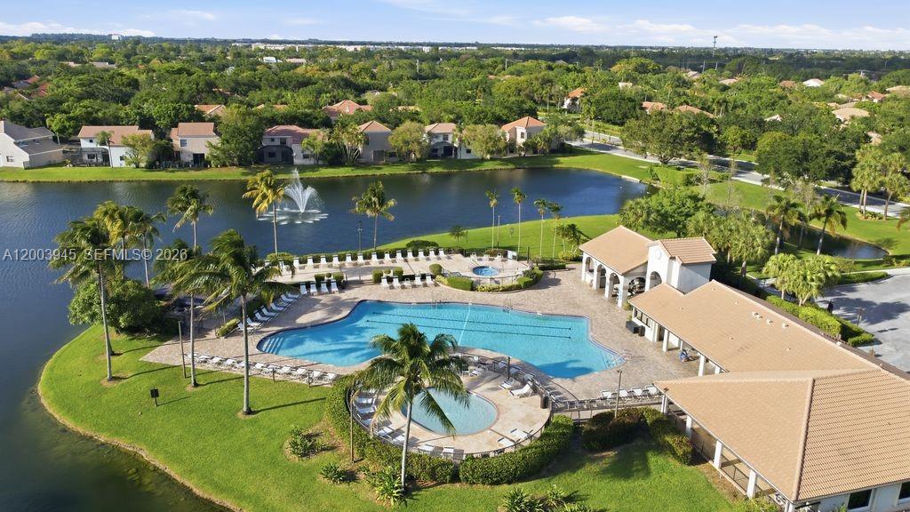 OPTIMA VILLAGE I-E CONDO - Residential