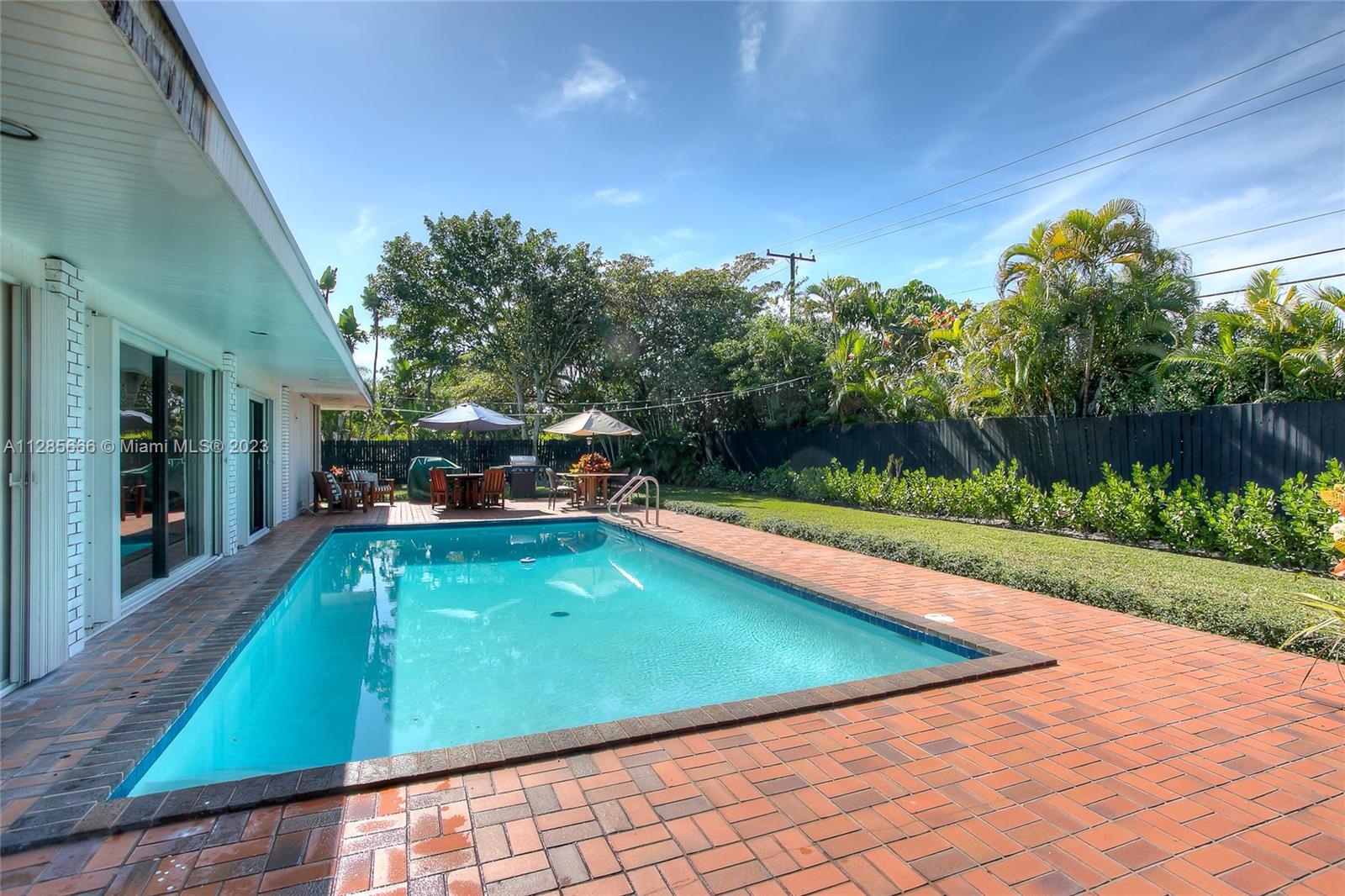 GRANADA GARDENS - Residential