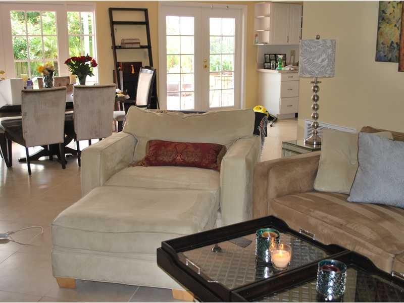 FAIRLAWN 1ST ADD 43-31 B - Residential Lease