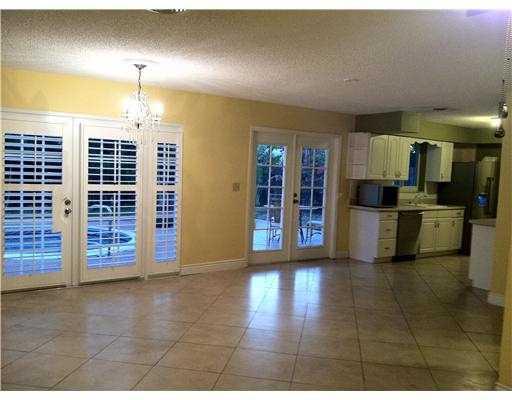 FAIRLAWN 1ST ADD 43-31 B - Residential Lease