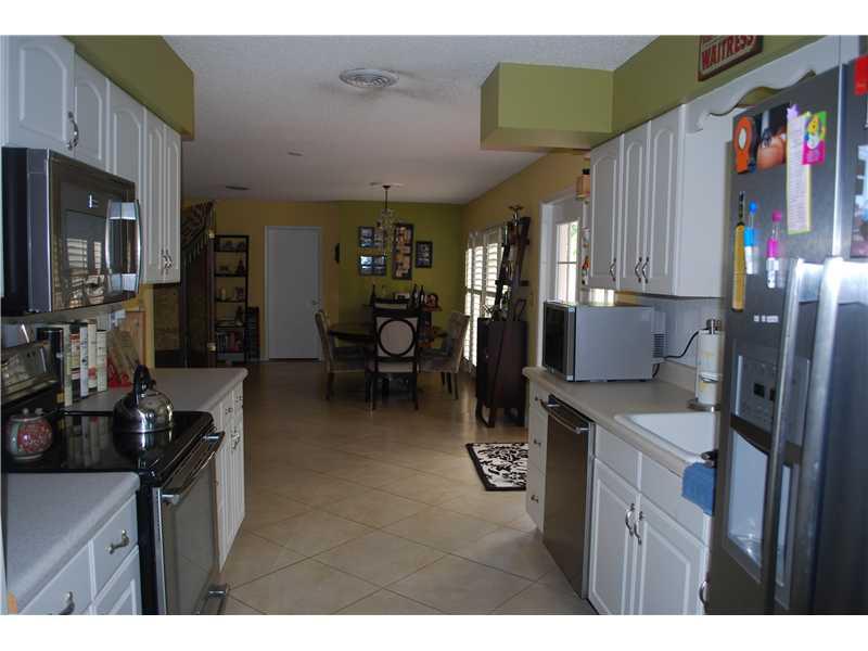 FAIRLAWN 1ST ADD 43-31 B - Residential Lease