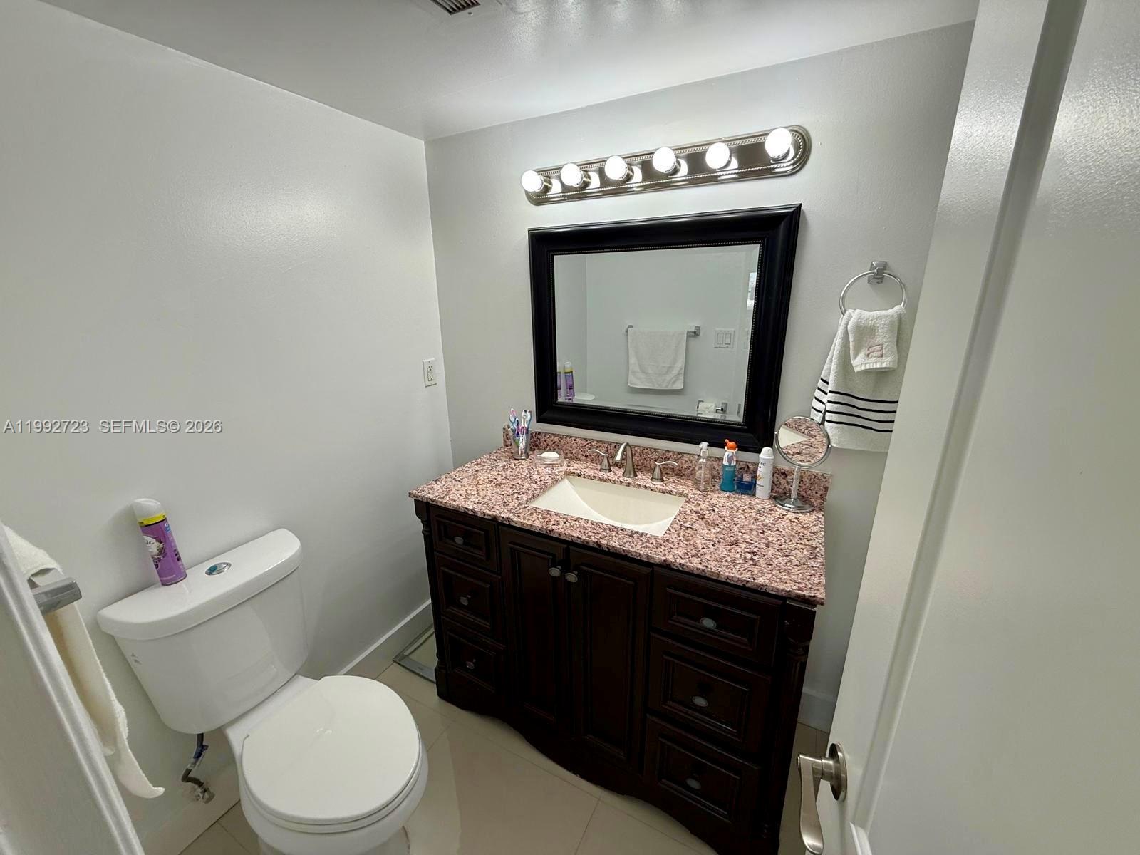 COMMODORE PLAZA CONDO - Residential