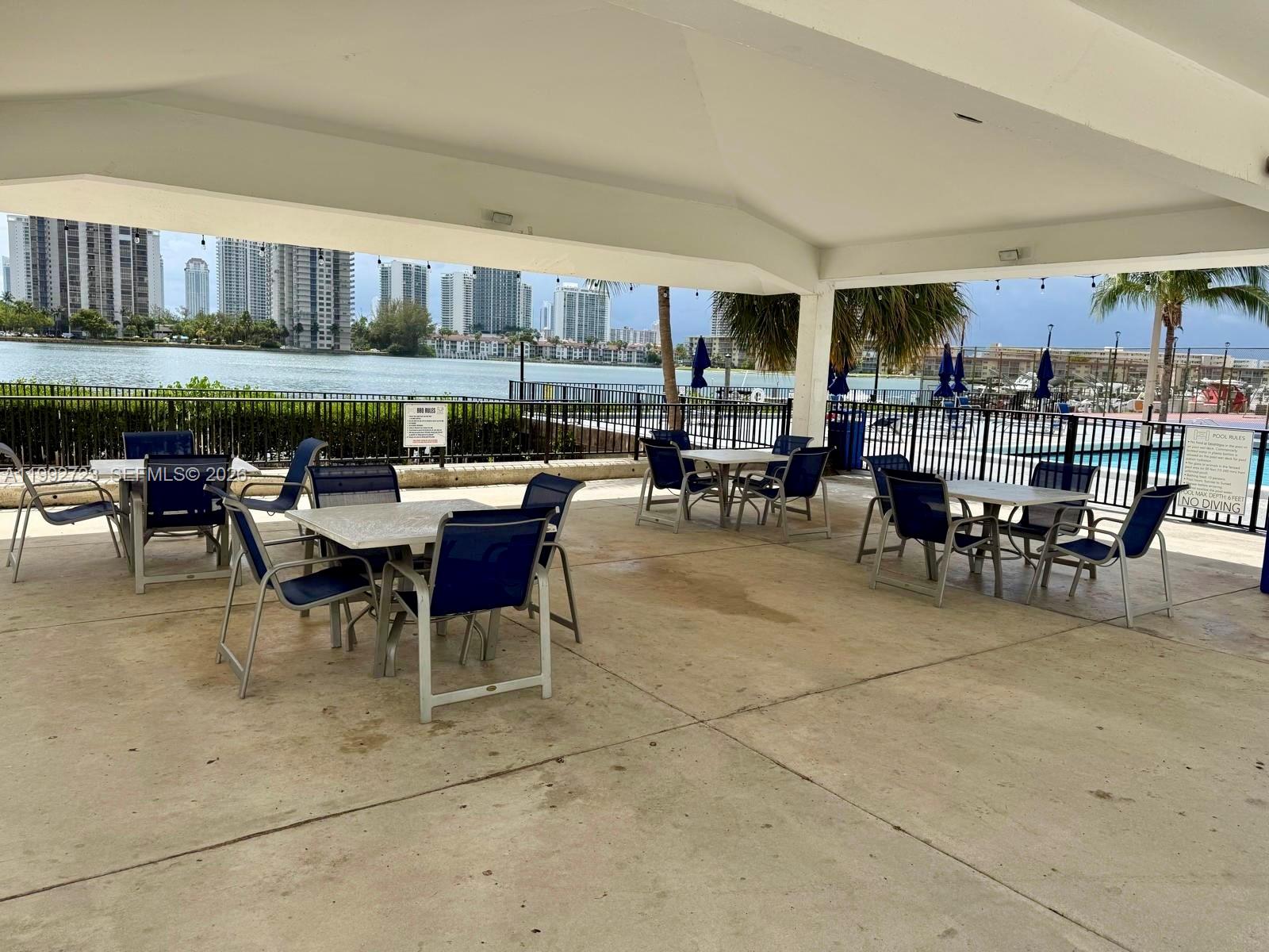 COMMODORE PLAZA CONDO - Residential