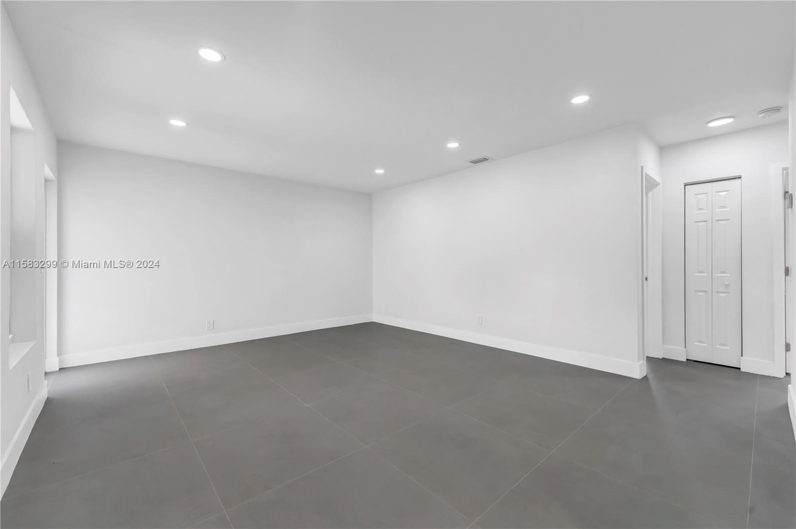 CORR PL FLAGAMI 2ND ADDN - Residential Lease