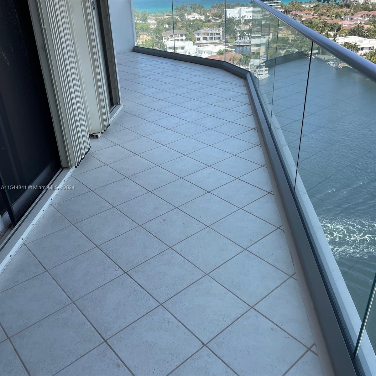 TURNBERRY ISLE CONDO - Residential Lease