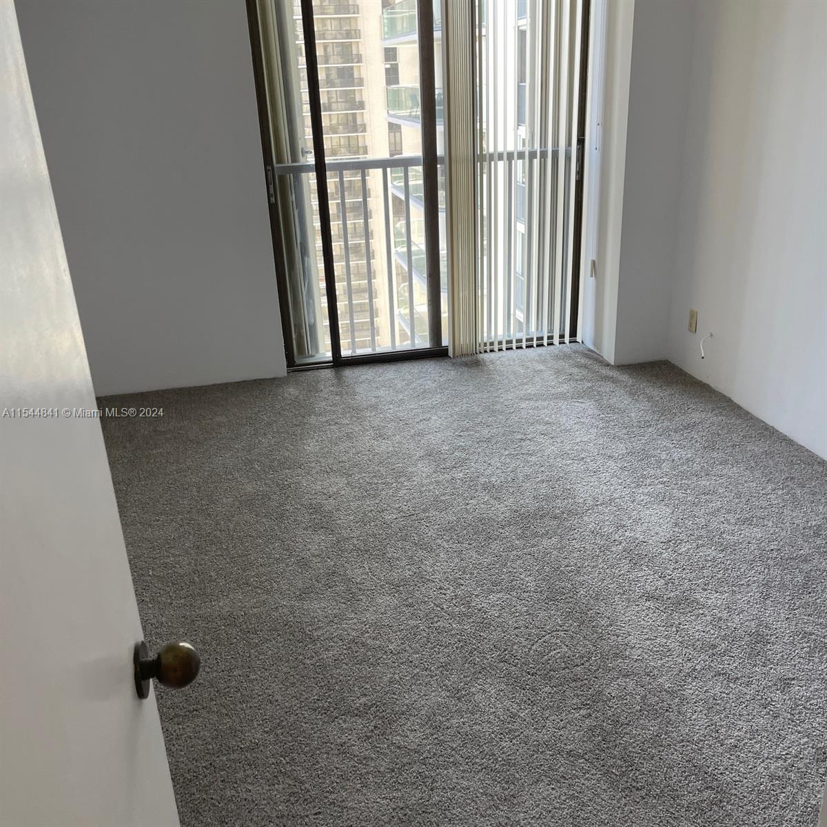 TURNBERRY ISLE CONDO - Residential Lease