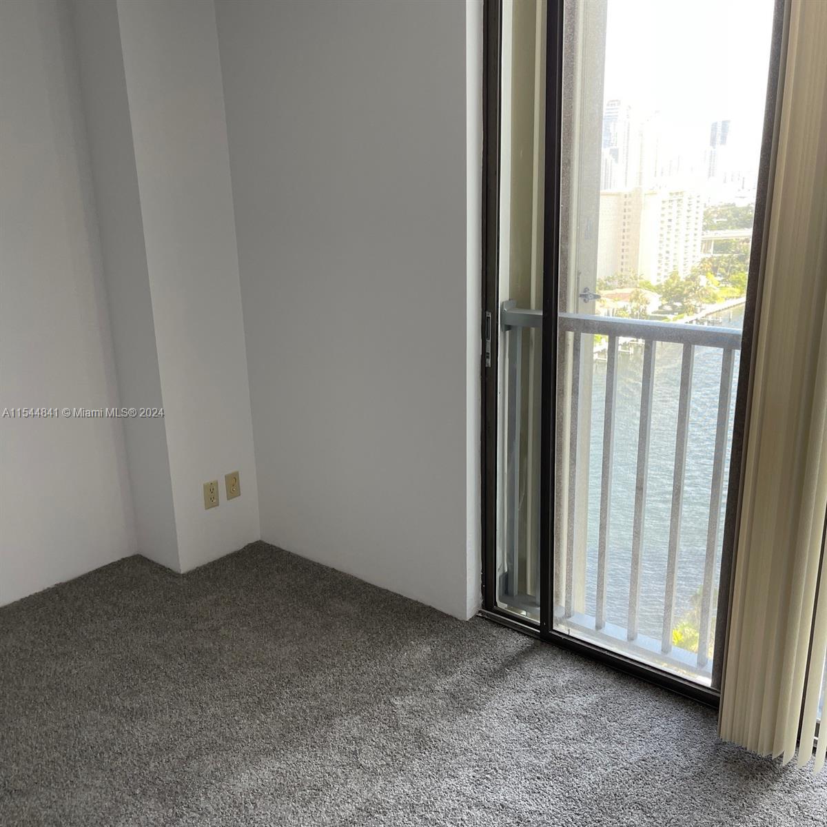 TURNBERRY ISLE CONDO - Residential Lease