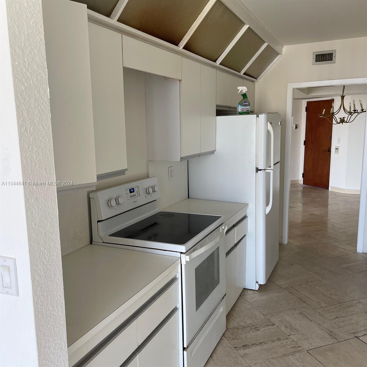 TURNBERRY ISLE CONDO - Residential Lease