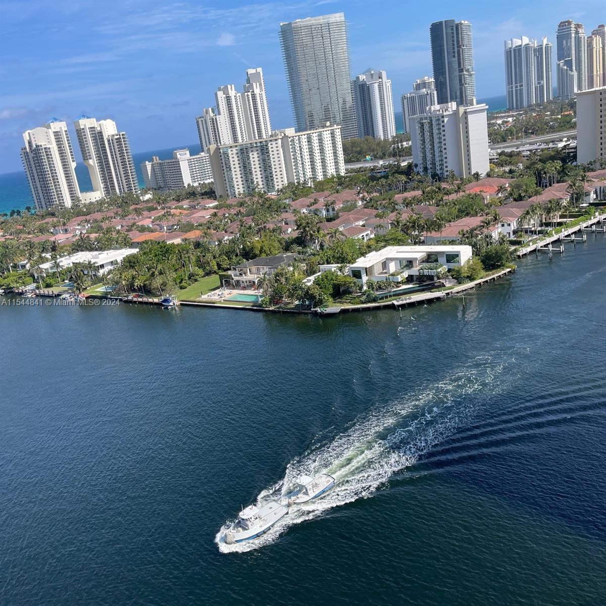 TURNBERRY ISLE CONDO - Residential Lease