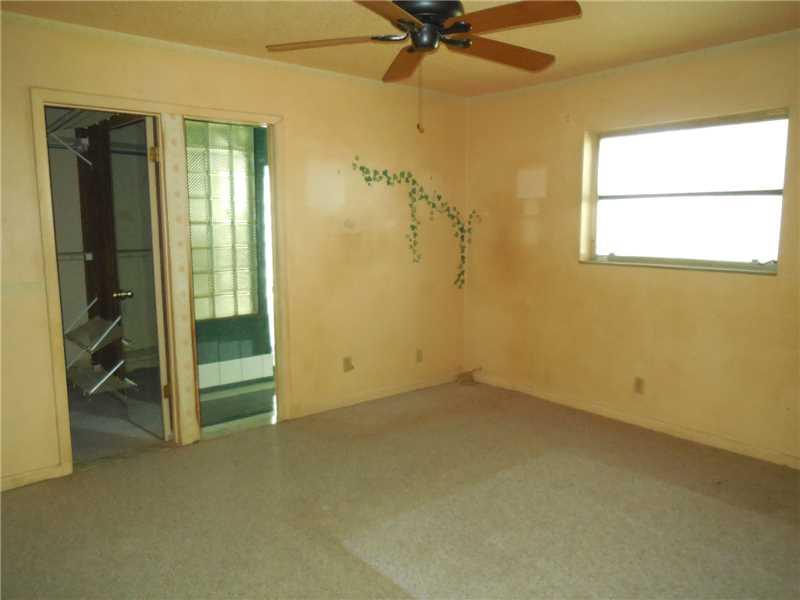 KIMBERLY FOREST 68-31 B - Residential