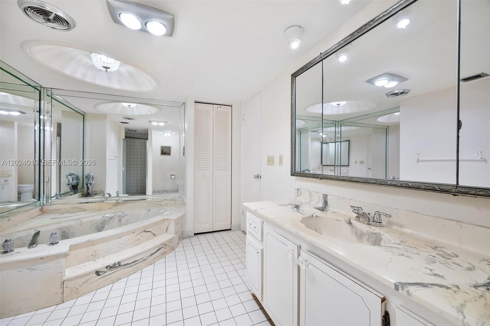 PRINCE GEORGE ARMS CONDO - Residential