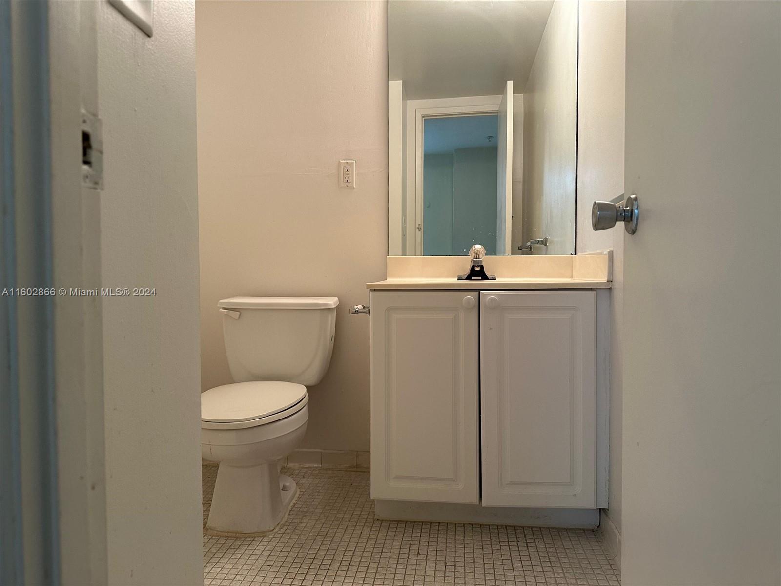 OCEANVIEW BUILDING B COND - Residential Lease