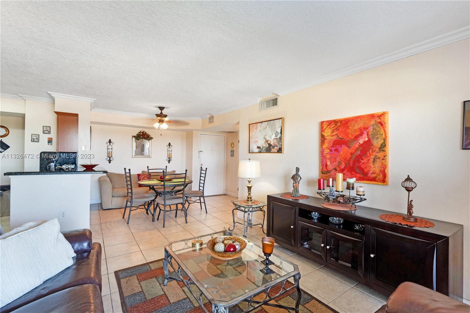 KENDALL LAKE TOWERS CONDO - Residential