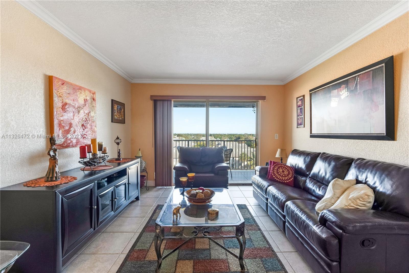 KENDALL LAKE TOWERS CONDO - Residential
