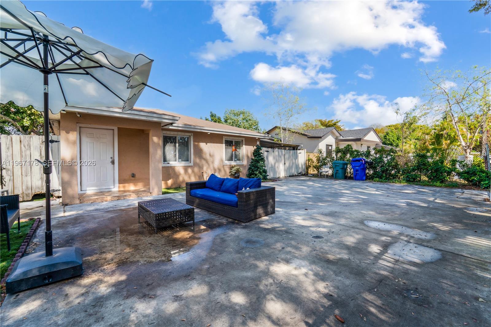 ORCHARD VILLA MANOR - Residential