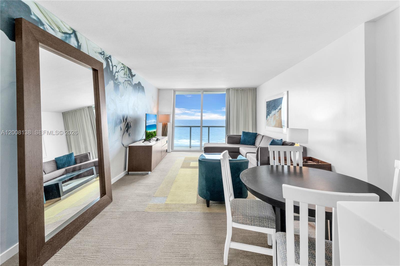 SOLE CONDO - Residential