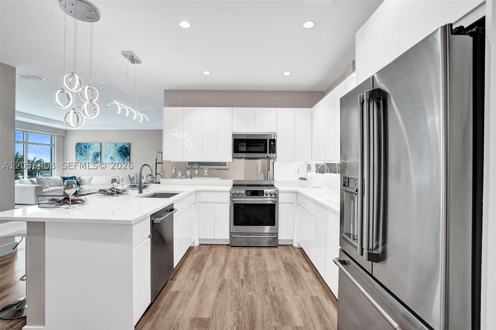 SAILFISH COVE ON THE RIVER - Residential Lease