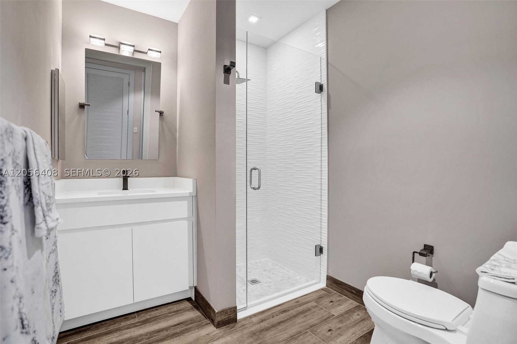 SAILFISH COVE ON THE RIVER - Residential Lease