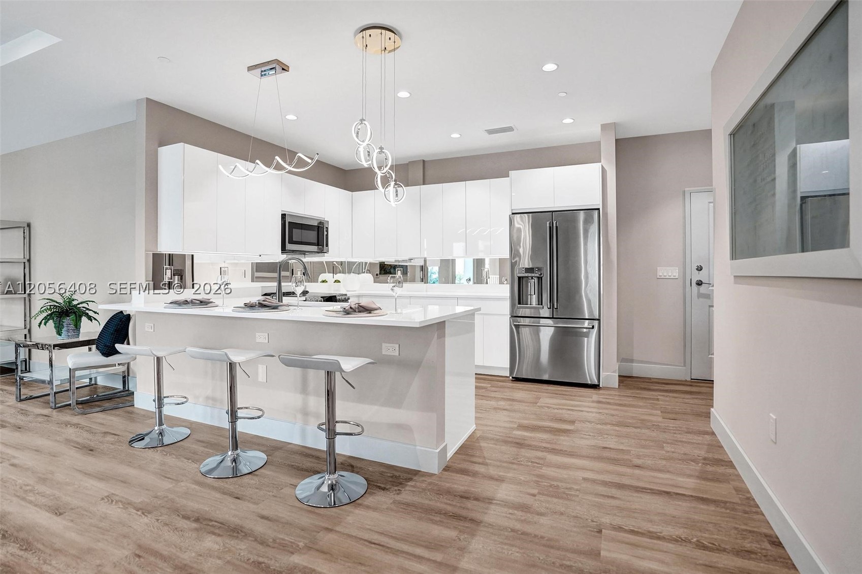 SAILFISH COVE ON THE RIVER - Residential Lease