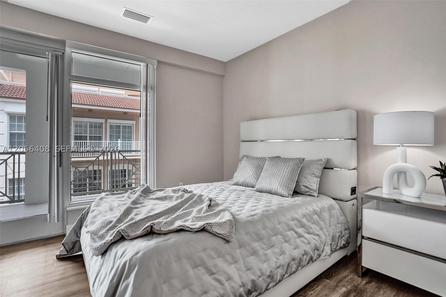 SAILFISH COVE ON THE RIVER - Residential Lease