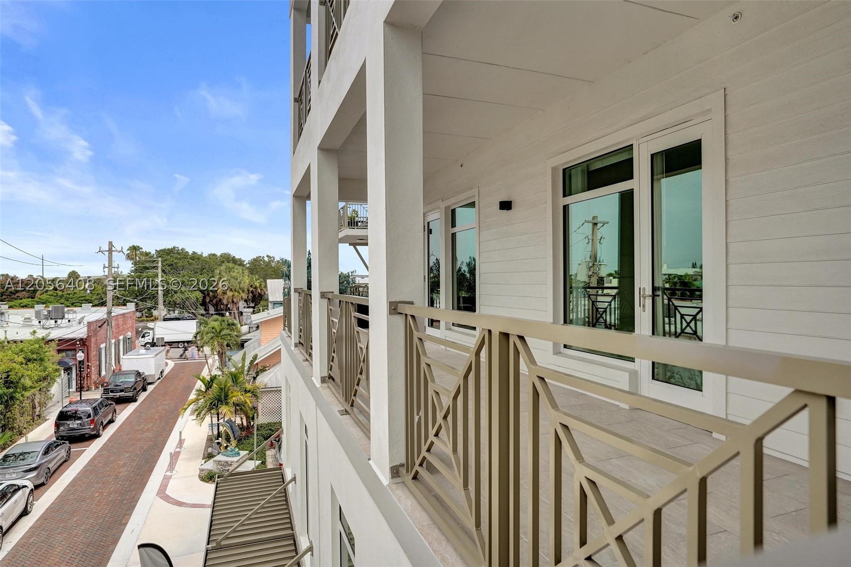 SAILFISH COVE ON THE RIVER - Residential Lease