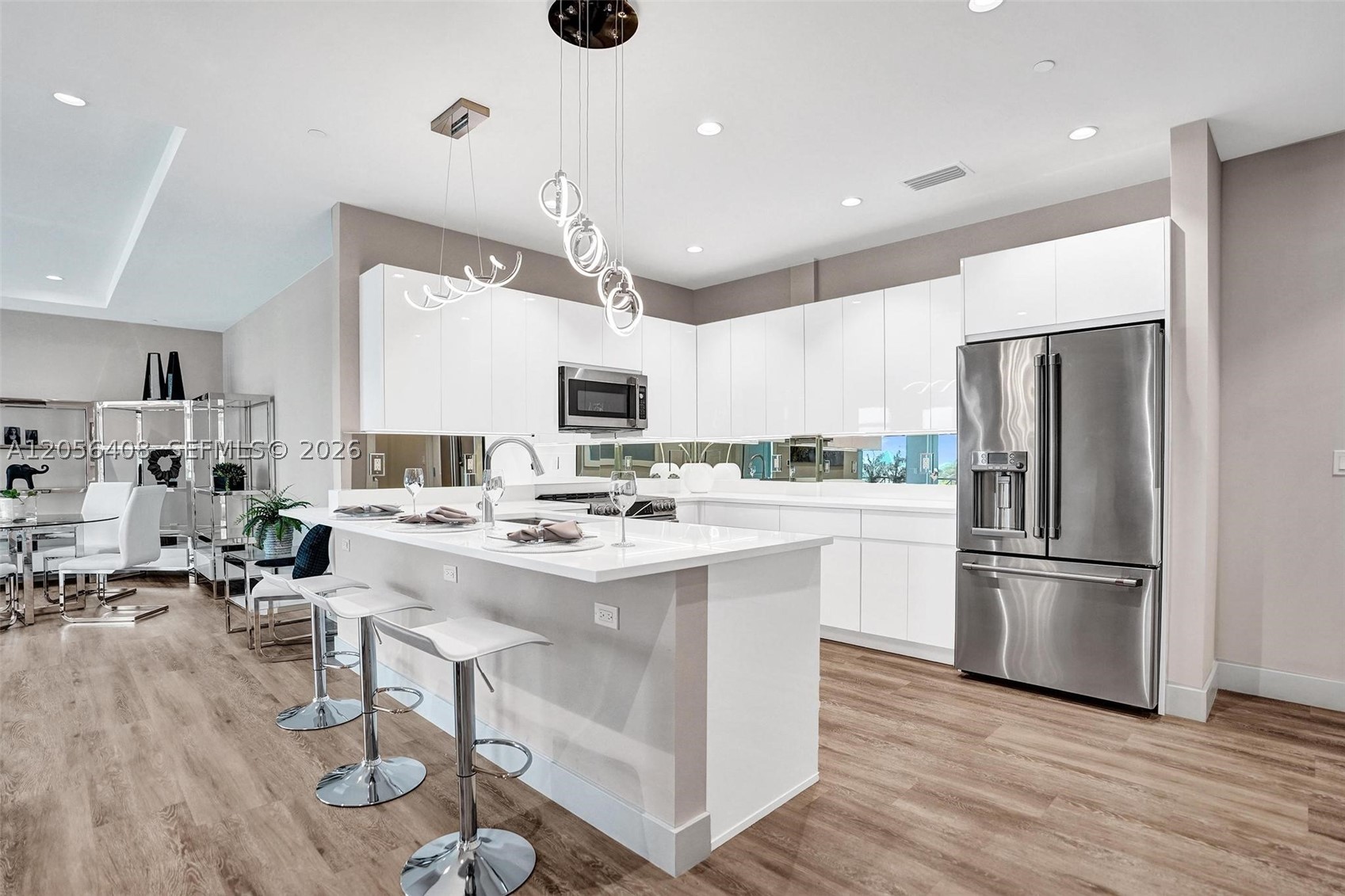 SAILFISH COVE ON THE RIVER - Residential Lease
