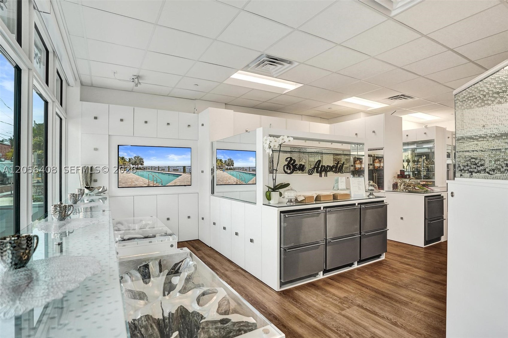 SAILFISH COVE ON THE RIVER - Residential Lease