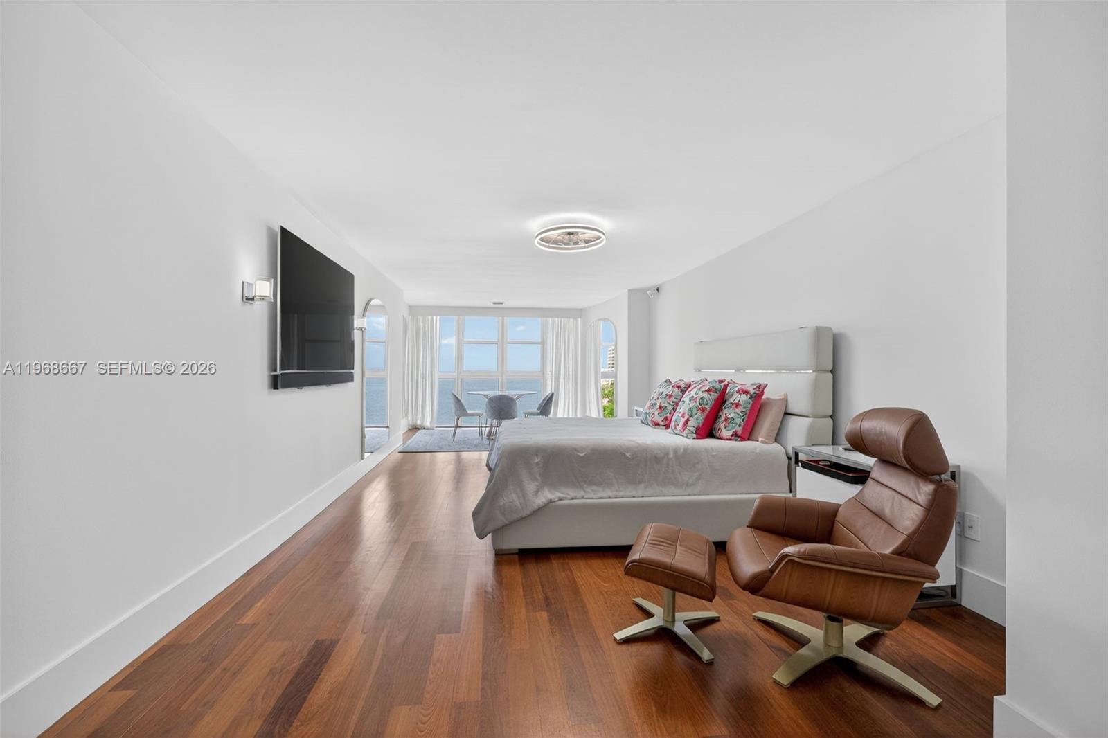 MAR-AZUL CONDO - Residential
