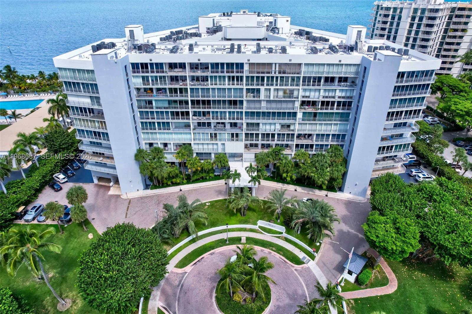 MAR-AZUL CONDO - Residential