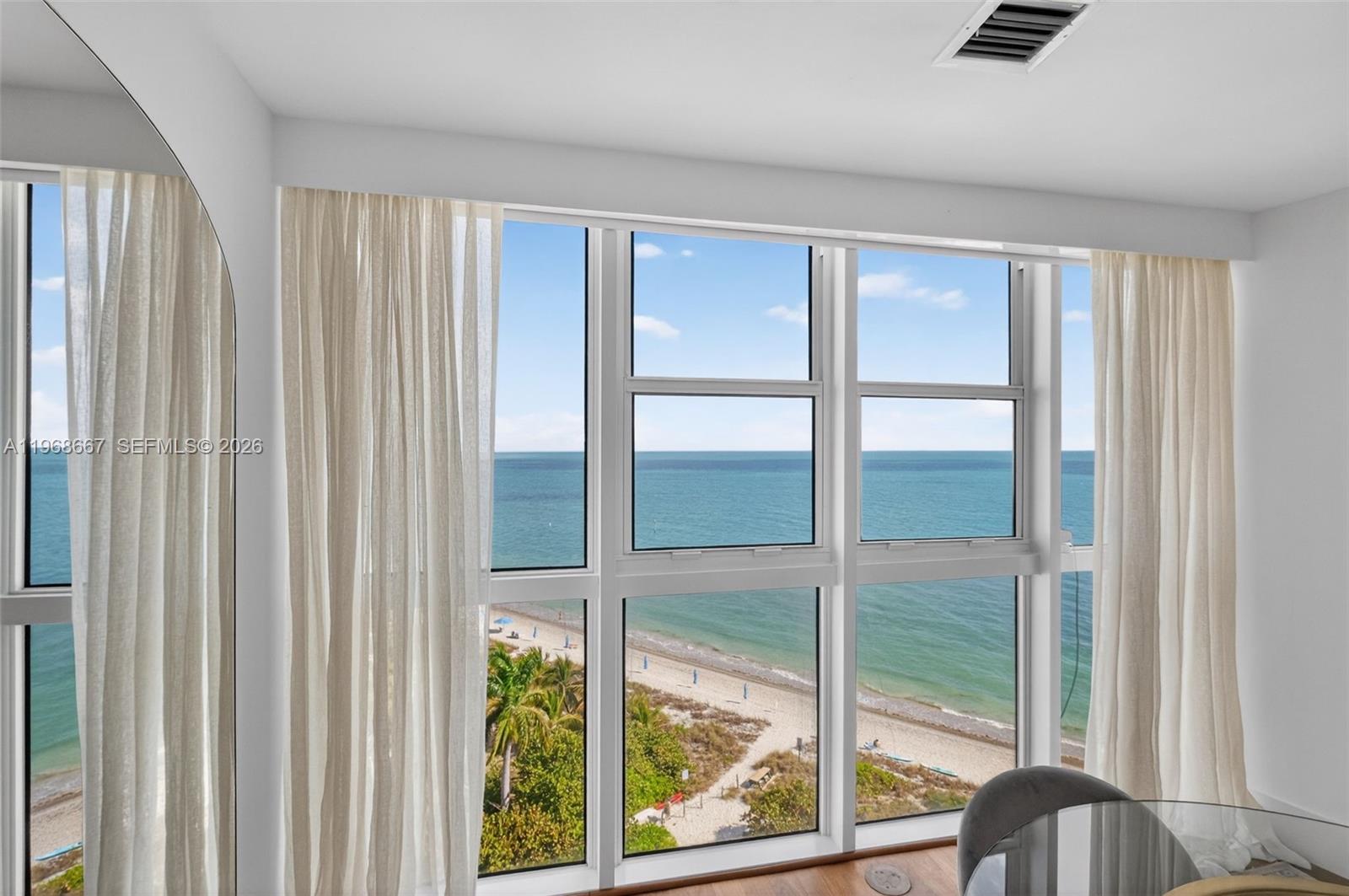MAR-AZUL CONDO - Residential
