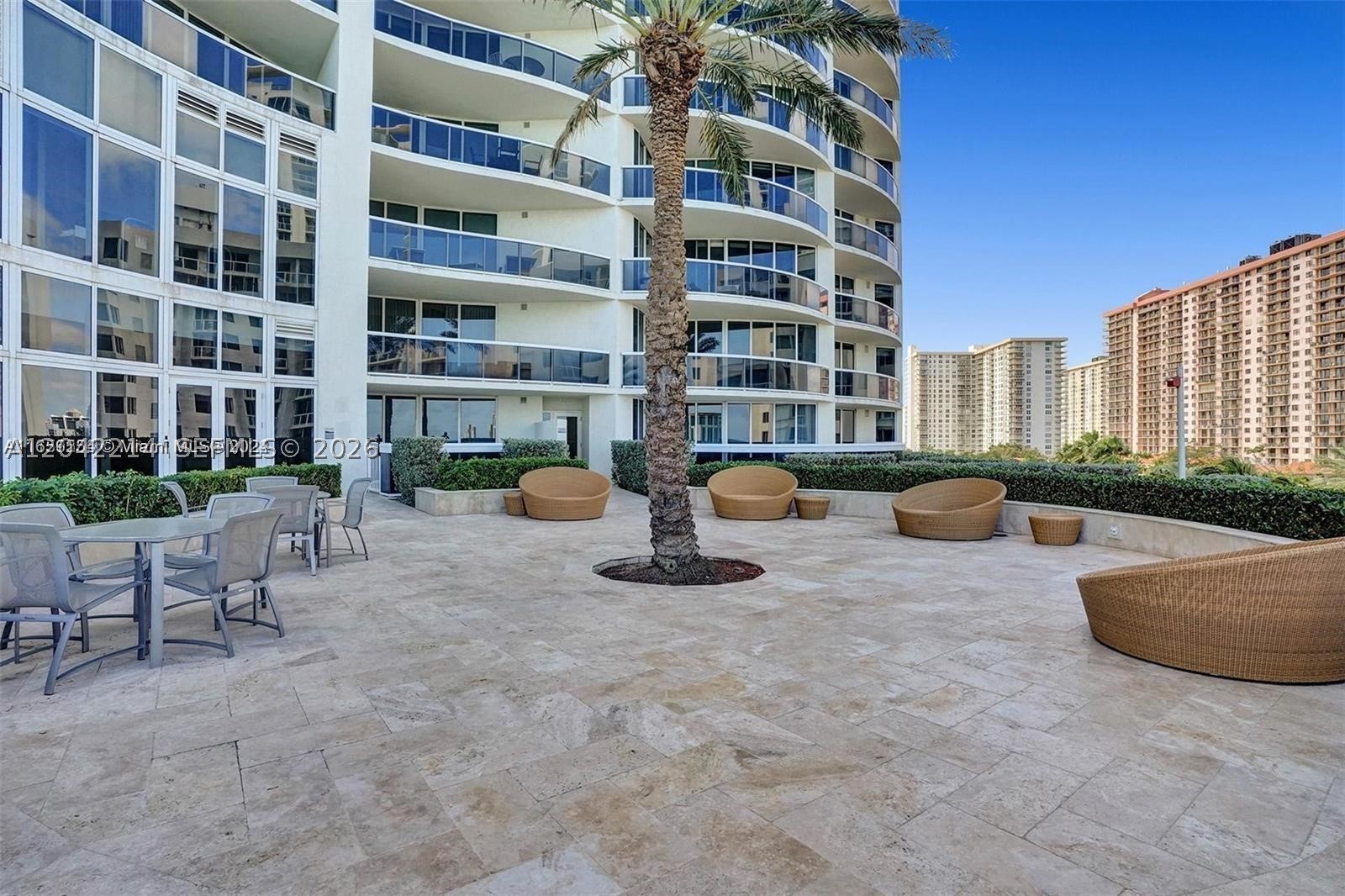 OCEAN FOUR CONDO - Residential Lease