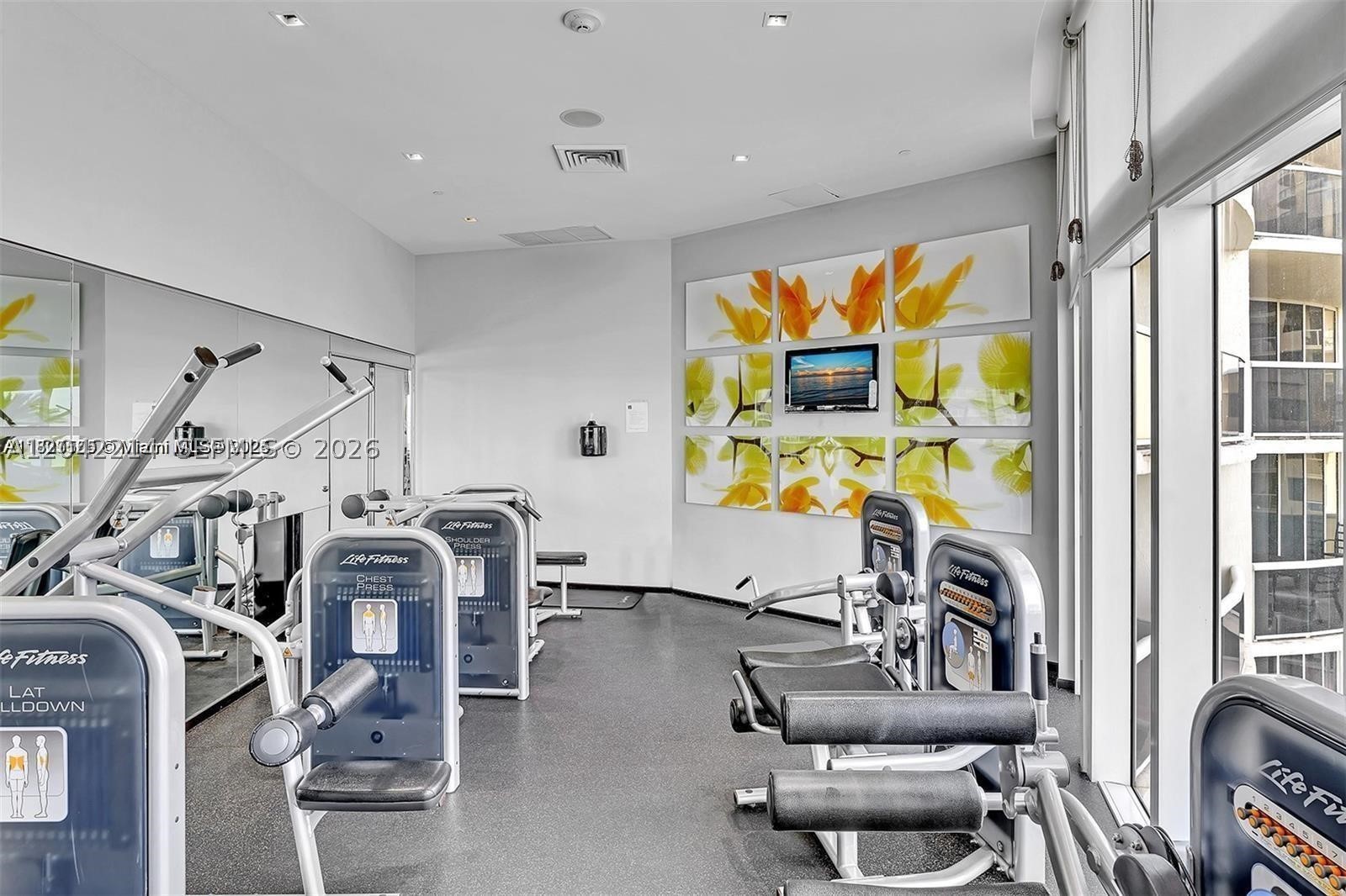 OCEAN FOUR CONDO - Residential Lease