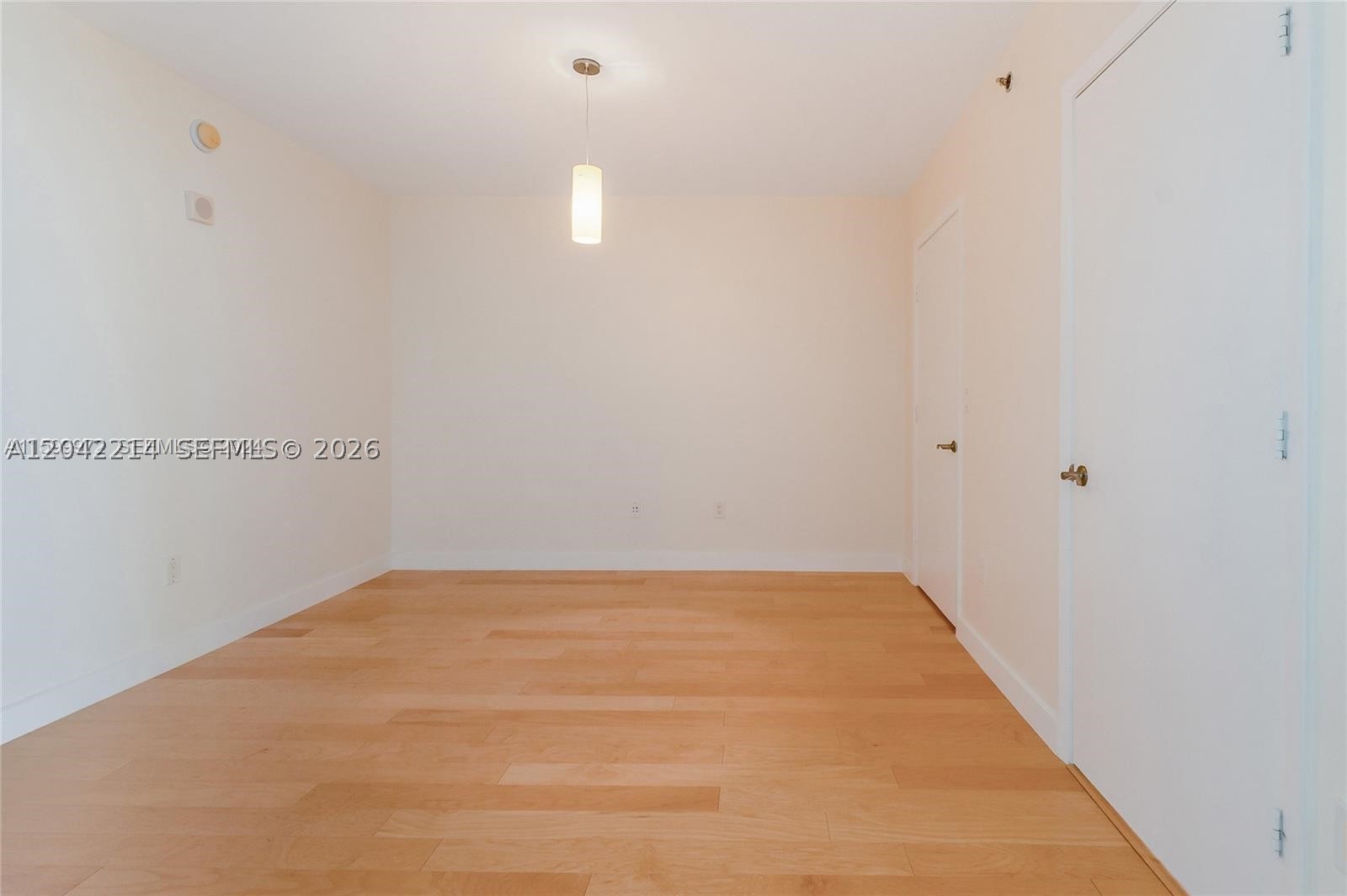 OCEAN FOUR CONDO - Residential Lease