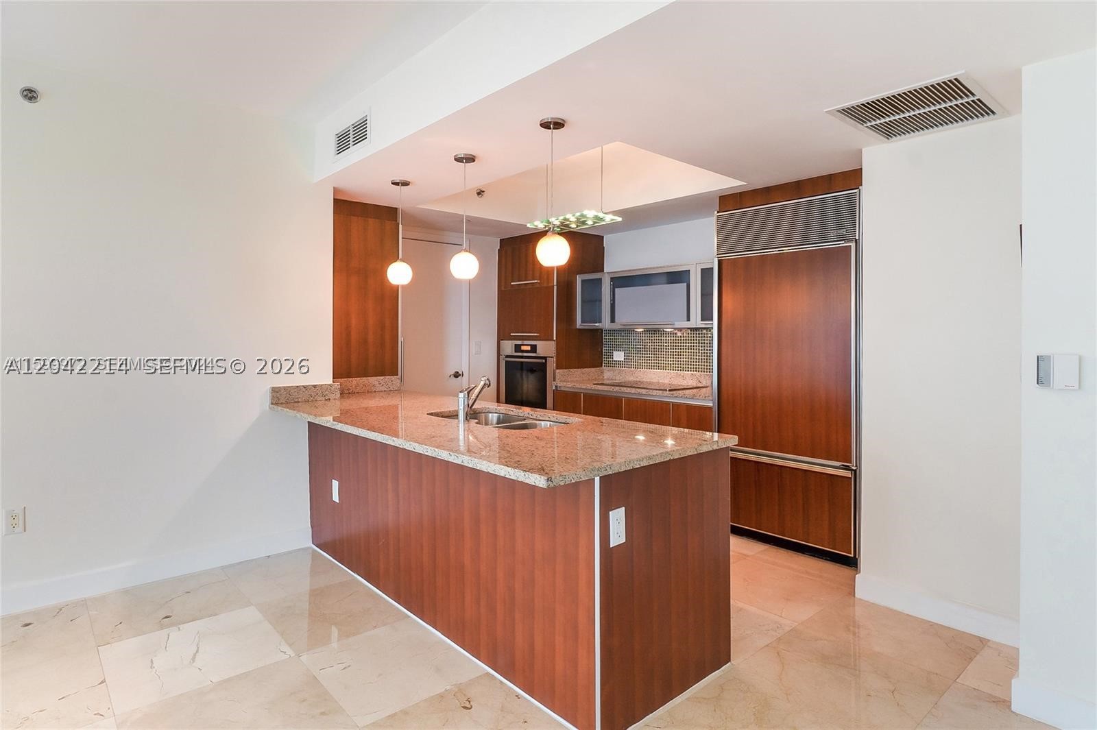 OCEAN FOUR CONDO - Residential Lease