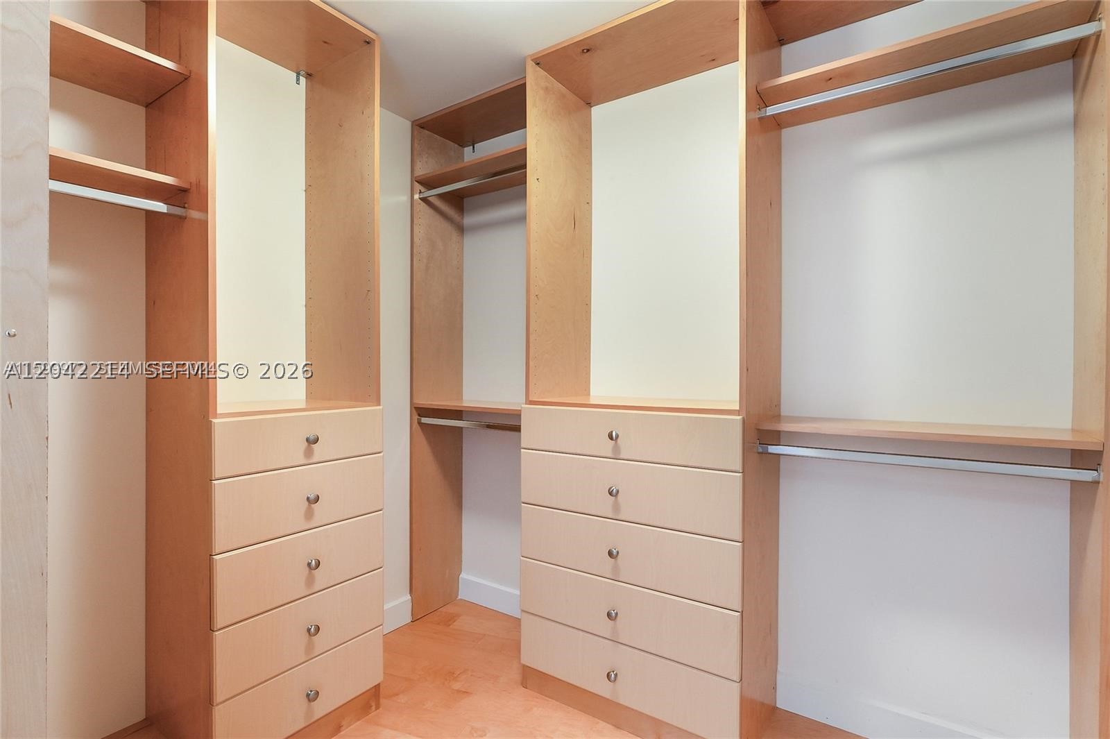OCEAN FOUR CONDO - Residential Lease