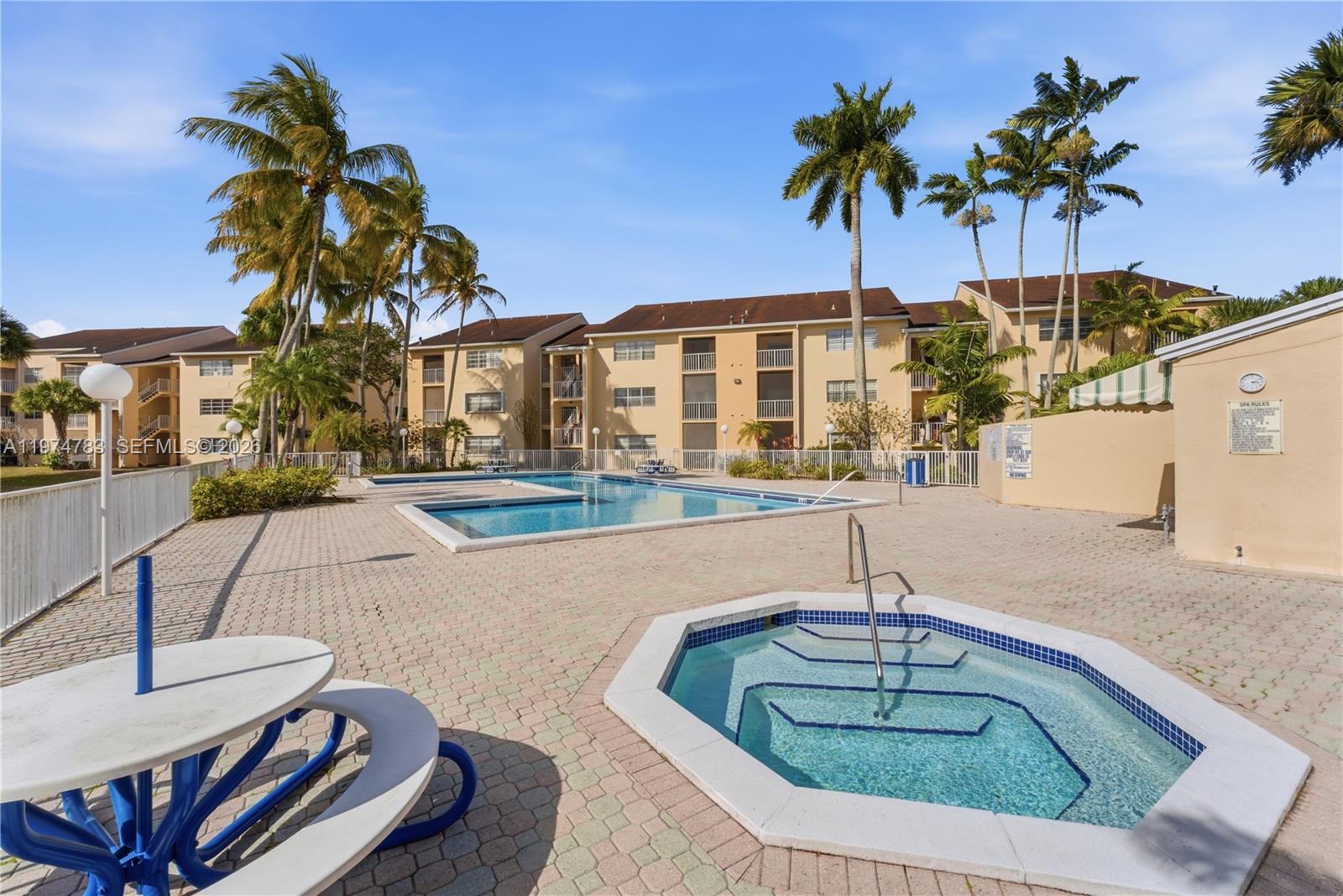 HAMMOCKS TRAILS CONDO - Residential