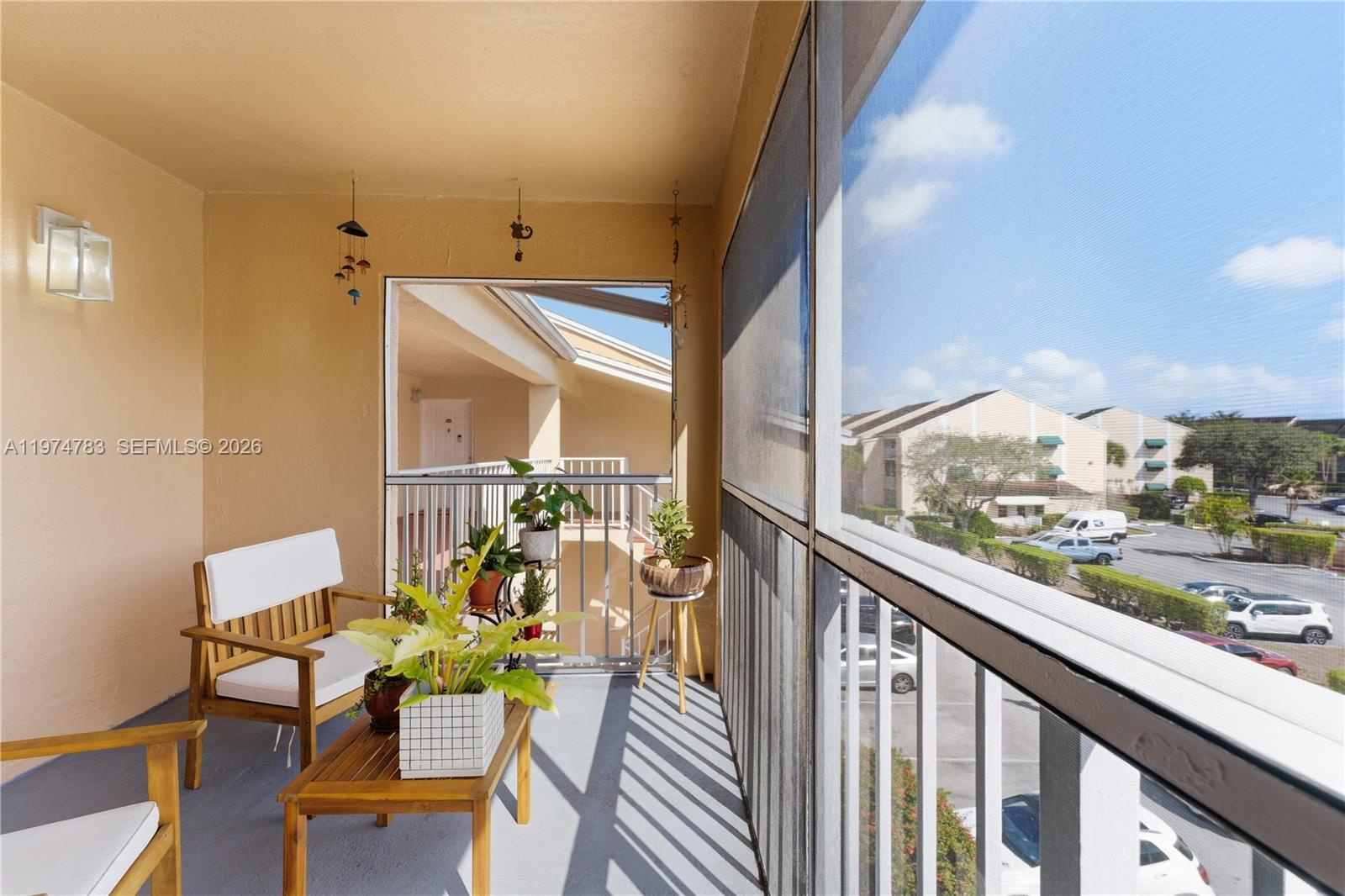 HAMMOCKS TRAILS CONDO - Residential