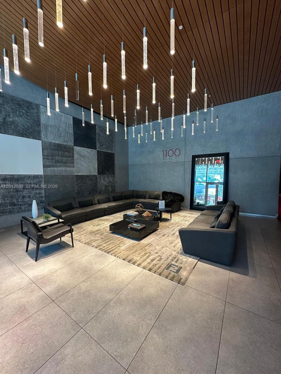 1100 MILLECENTO RESIDENCE - Residential