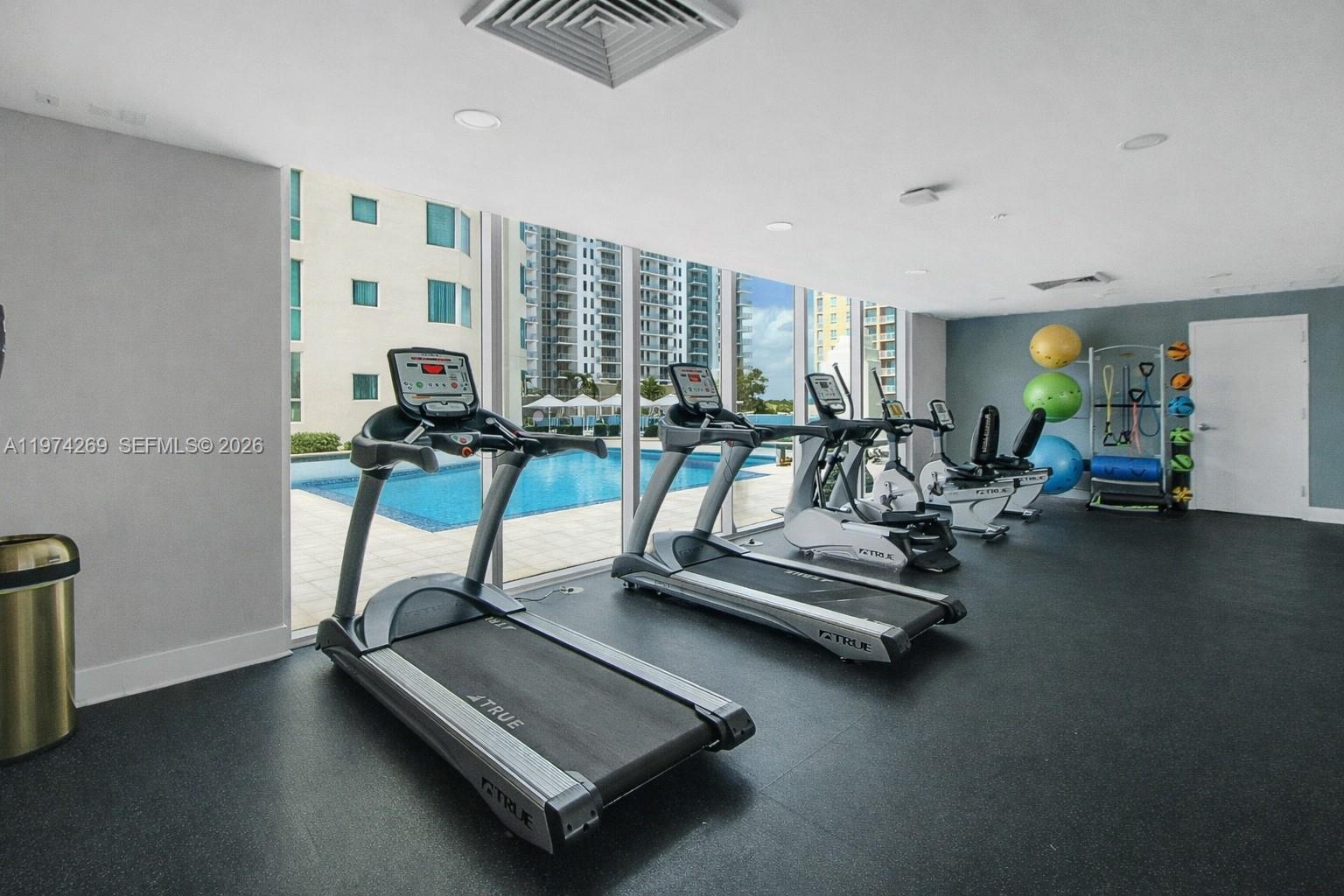 METROPOLIS II AT DADELAND - Residential