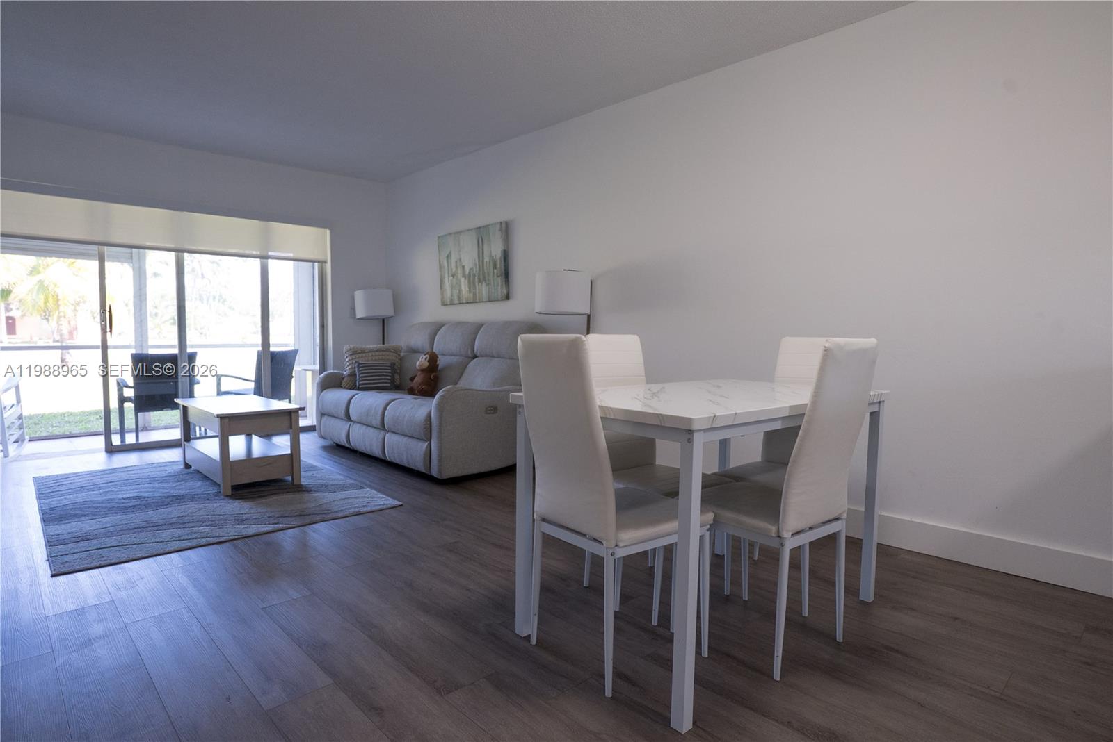 Lauderdale Oaks Condo - Residential